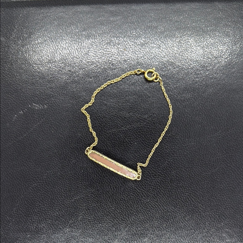Elegant Gold Bracelet